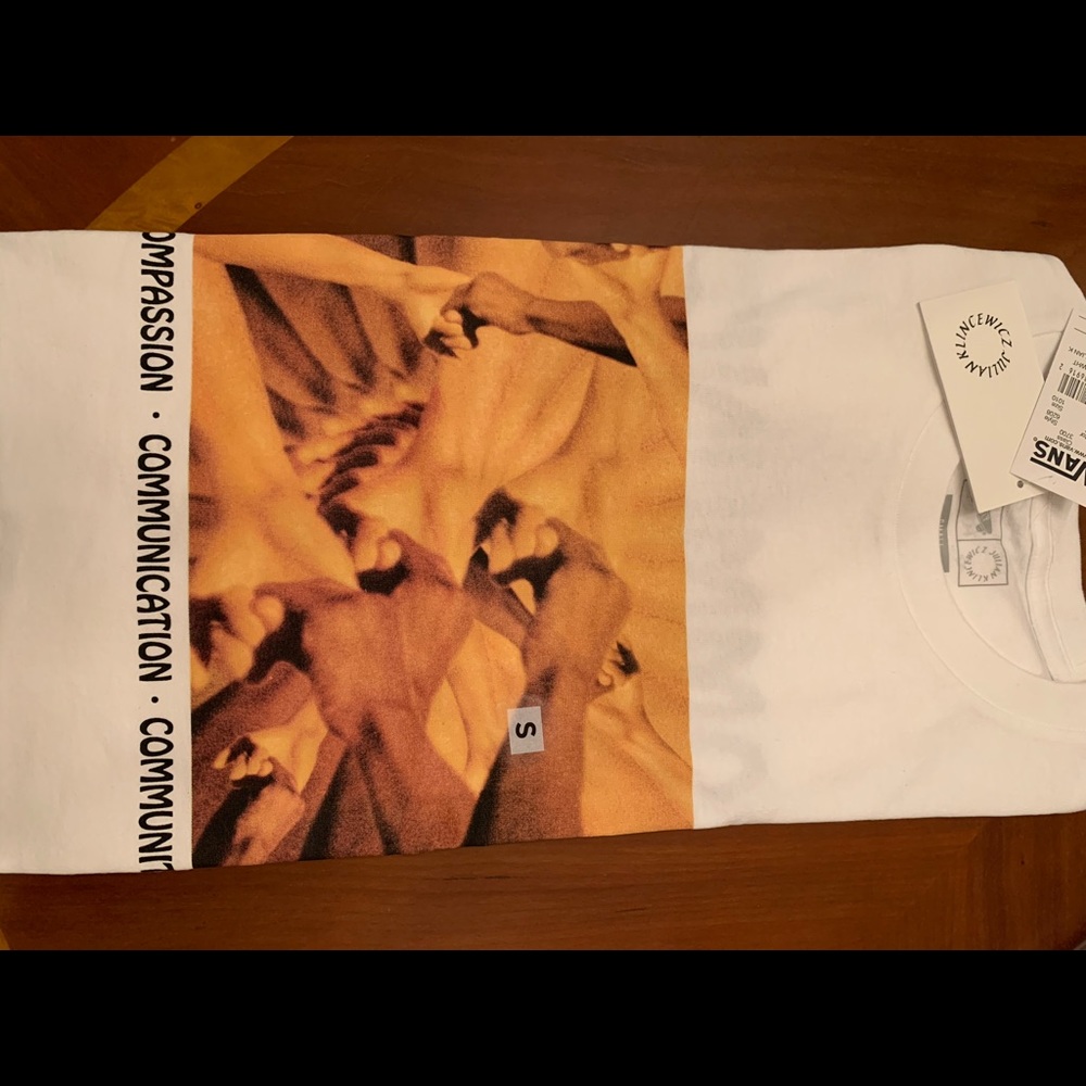 Community Tee VANS x Julian Klincewicz Collab